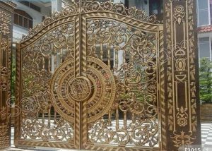 آشنایی با درب فلزی